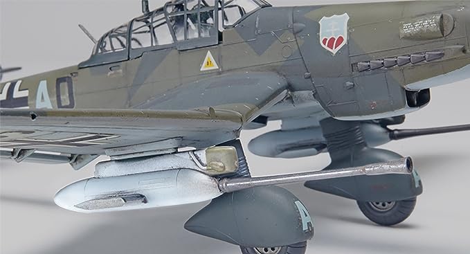 Stuka Dive Bomber Ju87G-1 1:48 Model