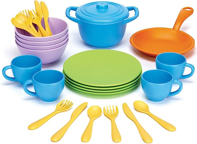 Recycled Plastic Pretend Cookware & Dining Set