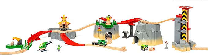 BRIO Cargo Mountain Set