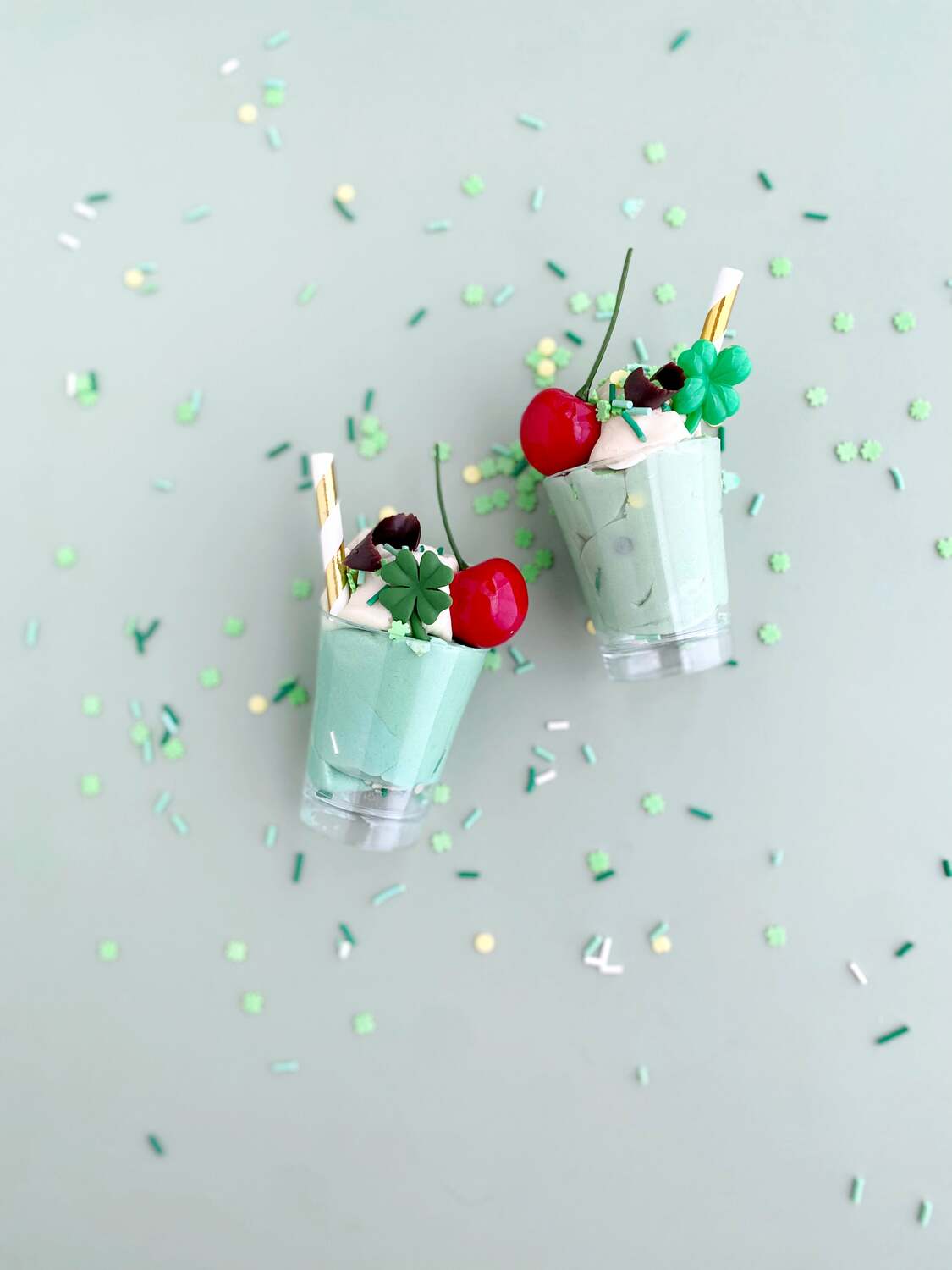 St. Patrick's Milkshake Mini Dough to Go