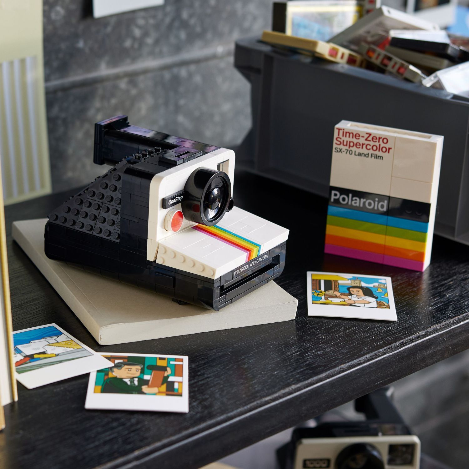 LEGO® Ideas: Polaroid OneStep SX-70 Camera