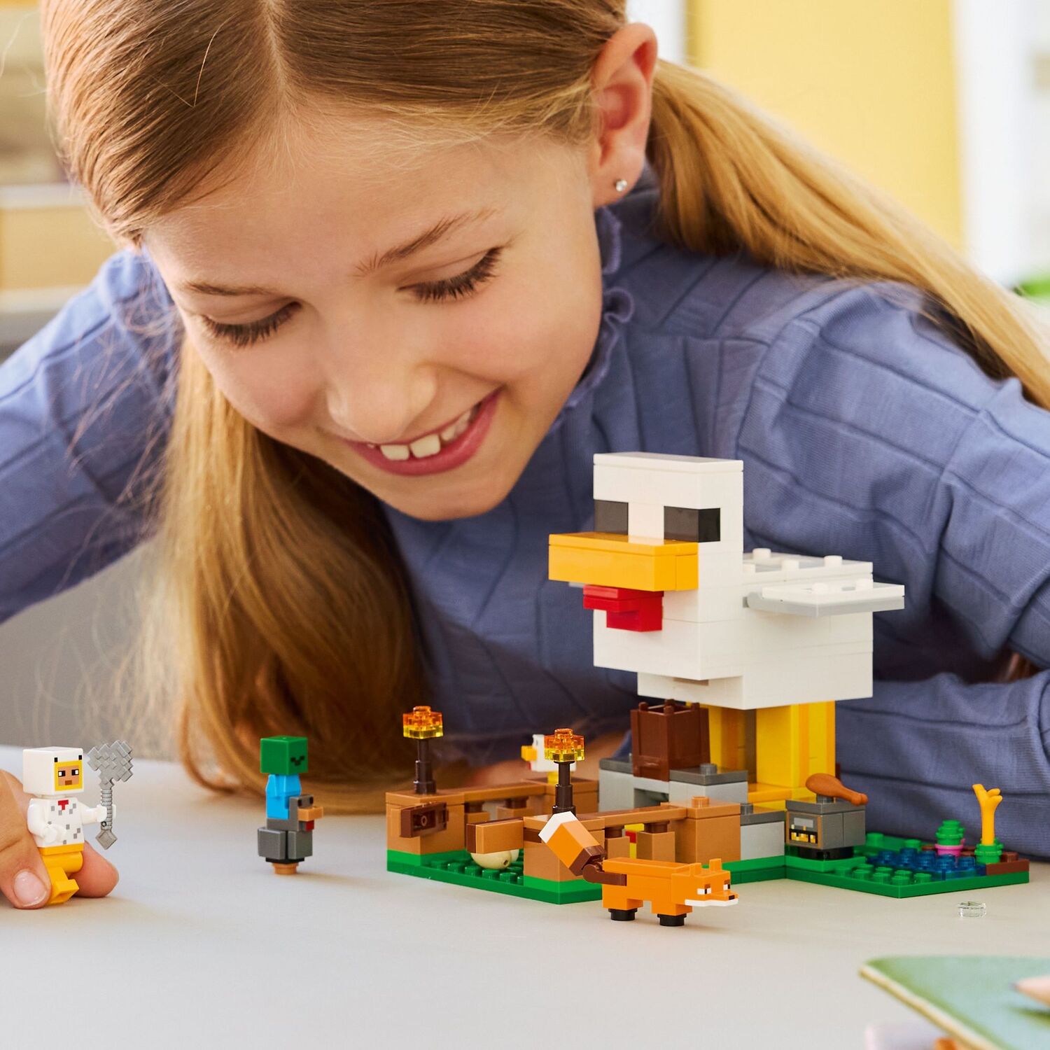 LEGO Minecraft: Chicken Farm
