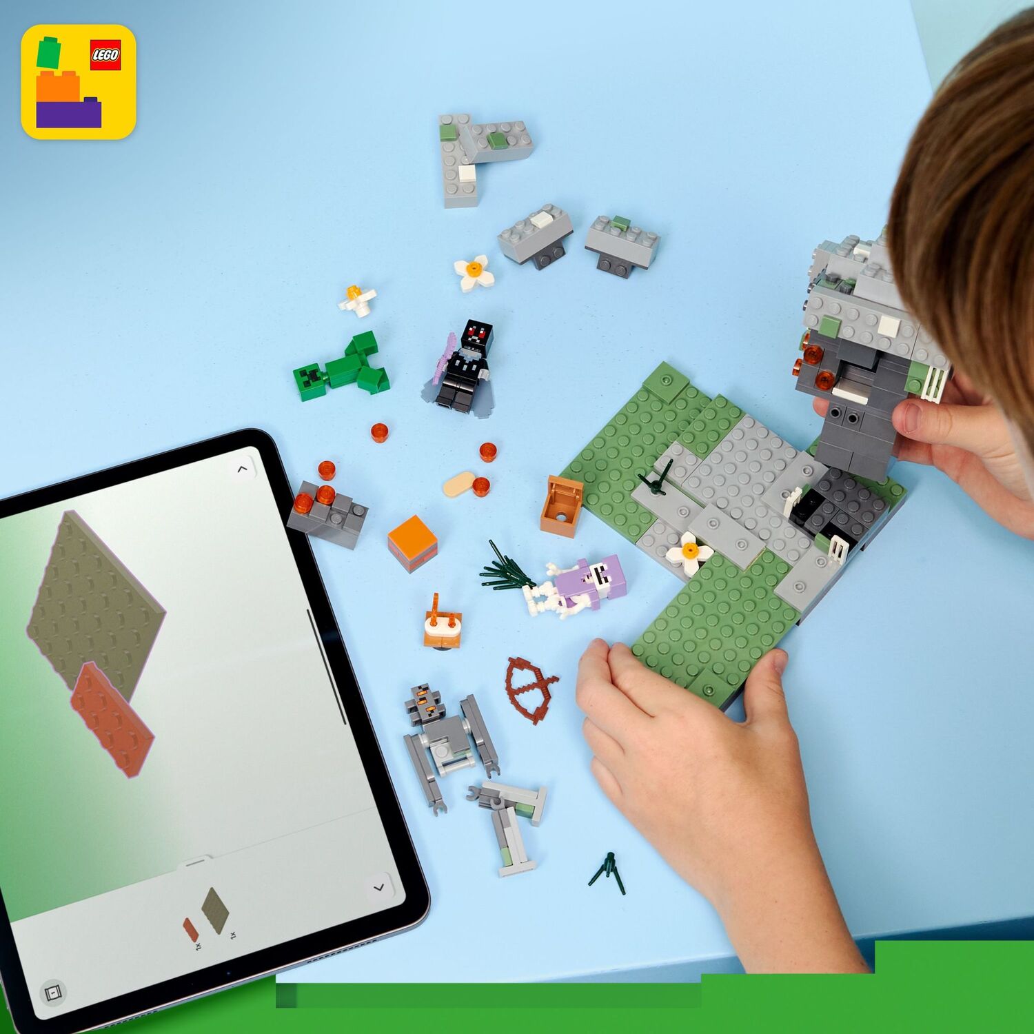 LEGO Minecraft: The Pale Garden
