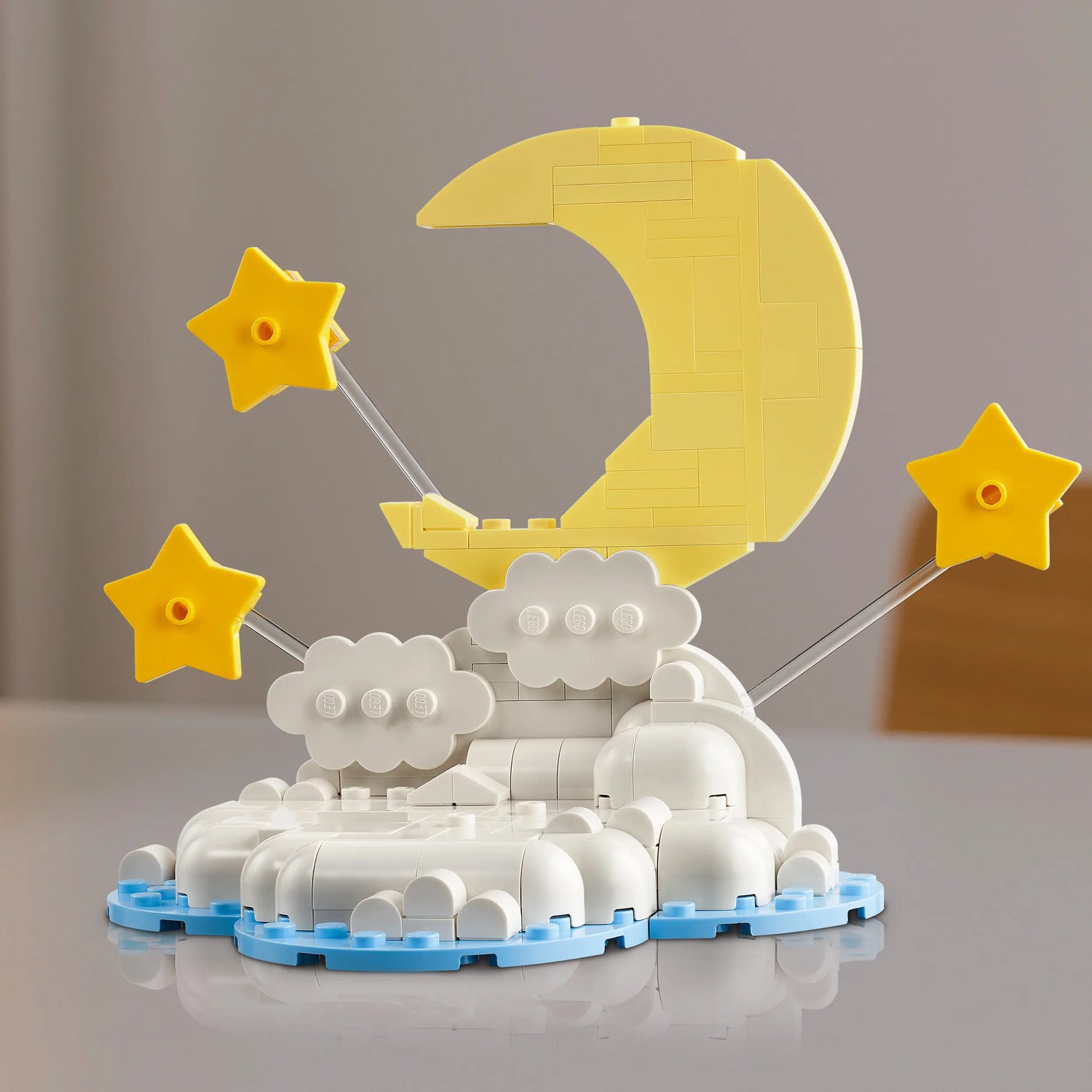LEGO® Baby Elephant in the Sky