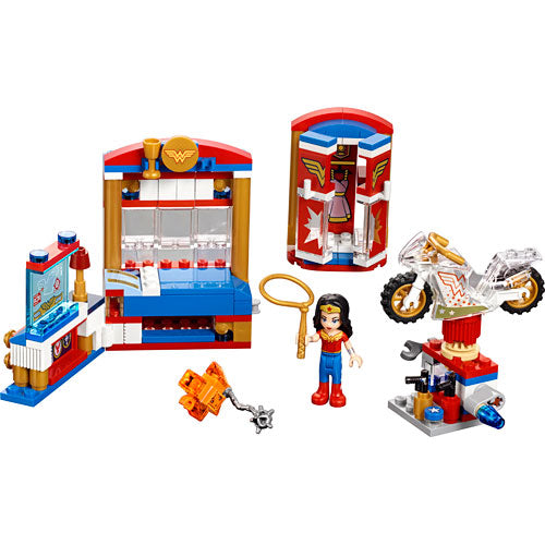 LEGO® Wonder Woman Dorm – Awesome Toys & Gifts