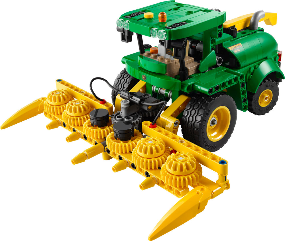 LEGO Technic: John Deere 9700 Forage Harvester