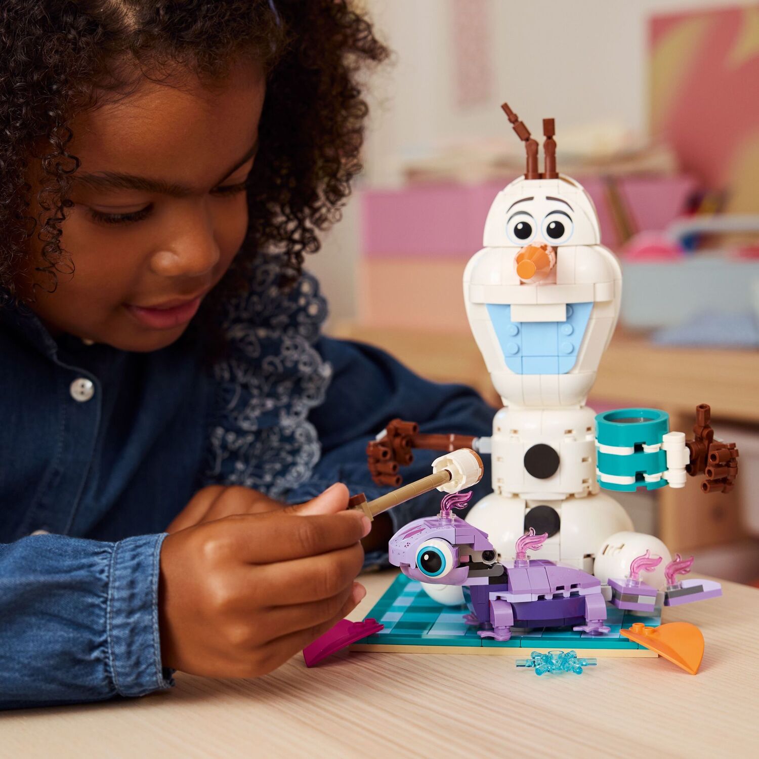 LEGO Disney Princess: Olaf and Bruni's Picnic Fun
