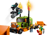 LEGO City: Stunt Show Truck