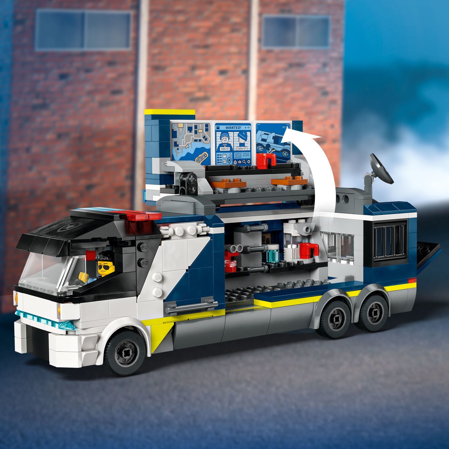 LEGO® City Police: Police Mobile Crime Lab Truck