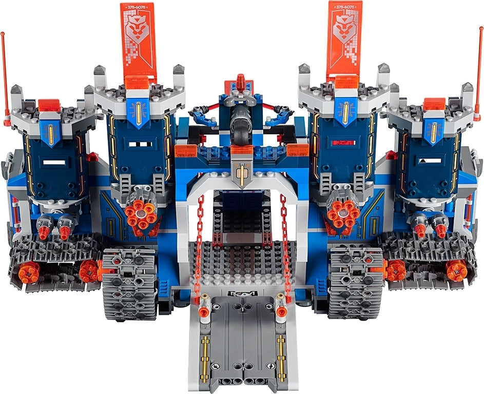LEGO® NEXO KNIGHTS: The Fortrex