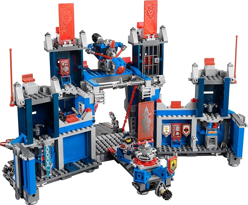 LEGO® NEXO KNIGHTS: The Fortrex