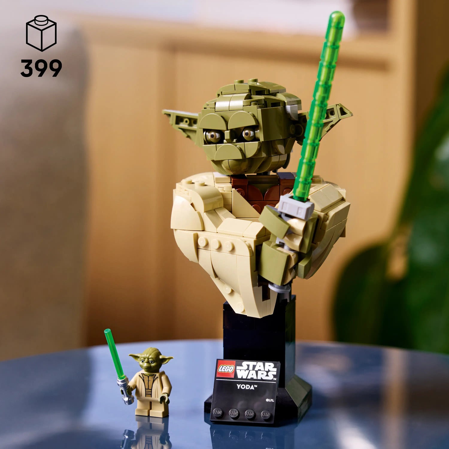 LEGO® Star Wars™ Yoda™ Bust