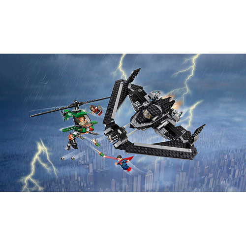 LEGO® Heroes of Justice: Sky High Battle