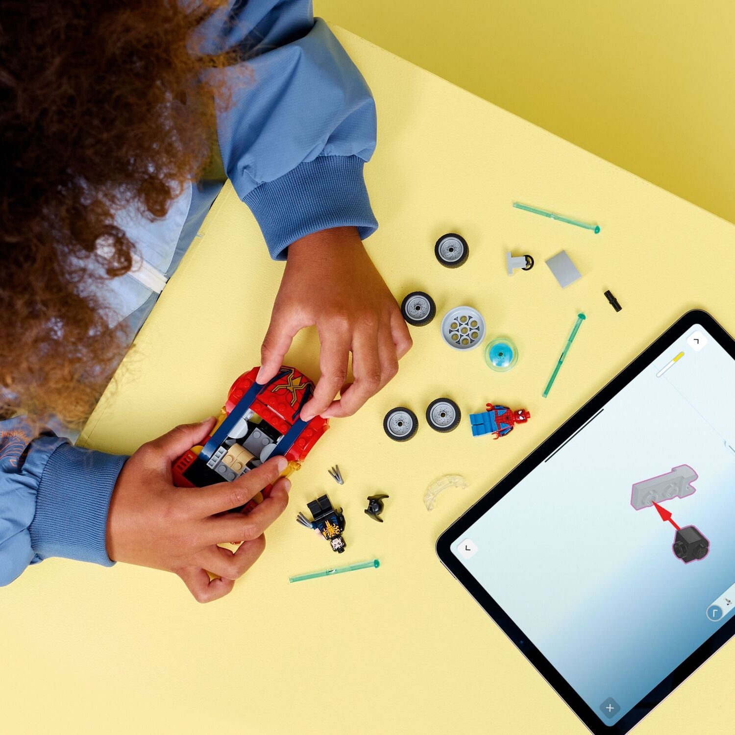 LEGO Super Heroes Marvel: Spider-Man Car vs. Venomized Wolverine