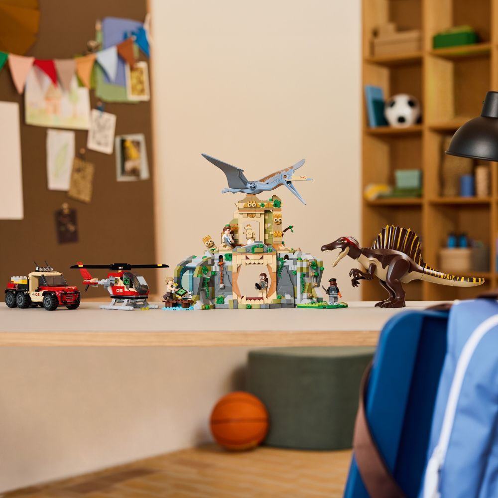 LEGO Jurassic World: Spinosaurus & Quetzalcoatlus Air Mission