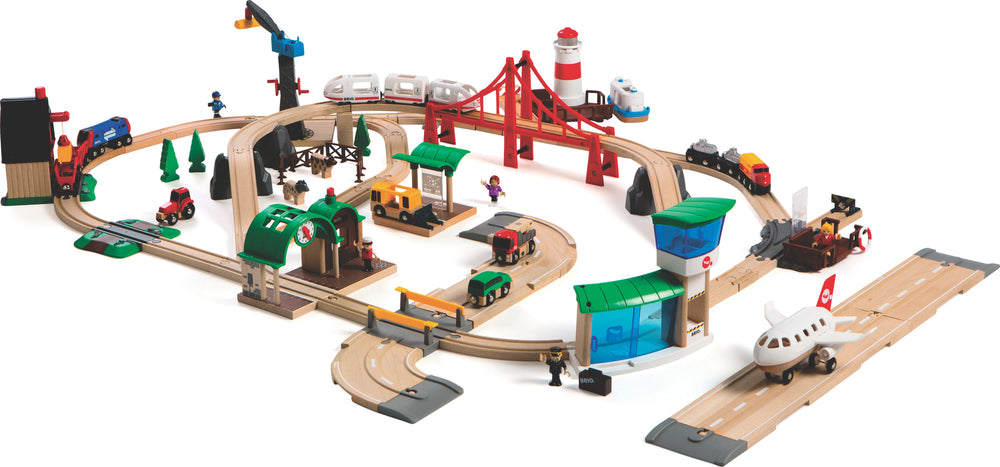 BRIO Railway World Deluxe Set