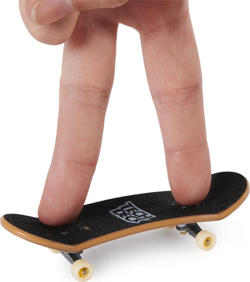 Tech Deck, Performance Series Fingerboards (styles may vary)