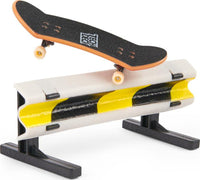 Tech Deck, Toy Machine Skateboards Versus Series, Collectible Fingerboard (styles may vary)