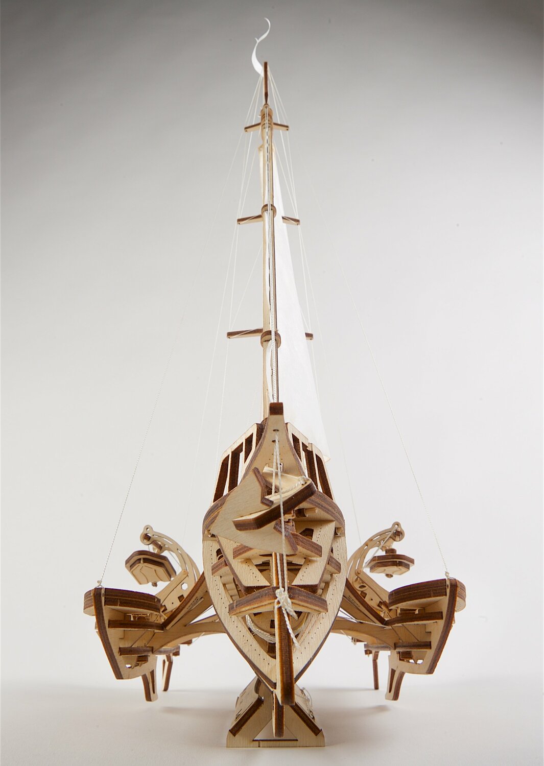 Ugears Trimaran Merihobus