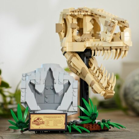 LEGO Jurassic World: Dinosaur Fossils: T. rex Skull